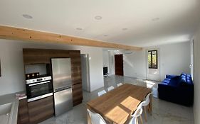 Villa, 4 Chambres, Jardin, Barbecue